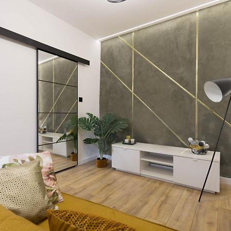 Klimatyczny Apartament Wroclawska Daire Bytom Dış mekan fotoğraf